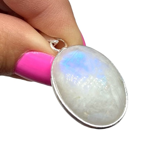 Hand Crafted Jewelry - Rainbow Moonstone Necklace Pendant Natural Stone 925 Sterling Silver Overlay